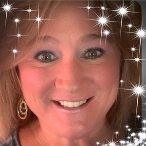 Meet your Posher, Vicki